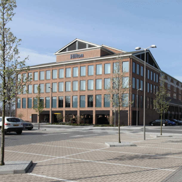 Hilton terminal 5 parking