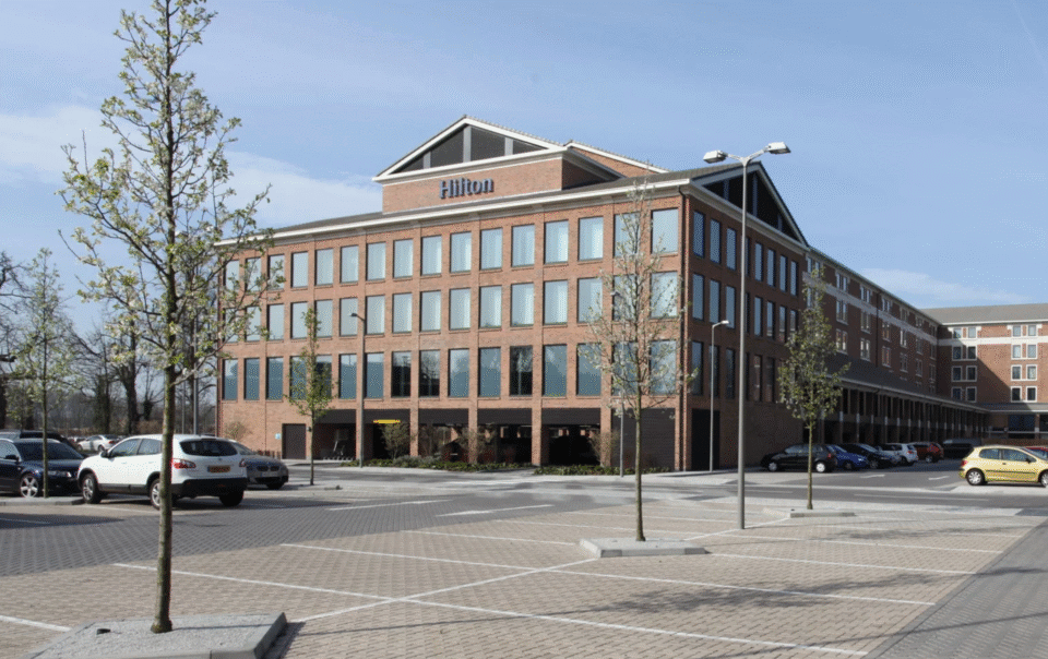 Hilton terminal 5 parking